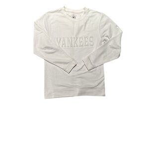 Men’s White Yankees Crewneck Sweatshirt